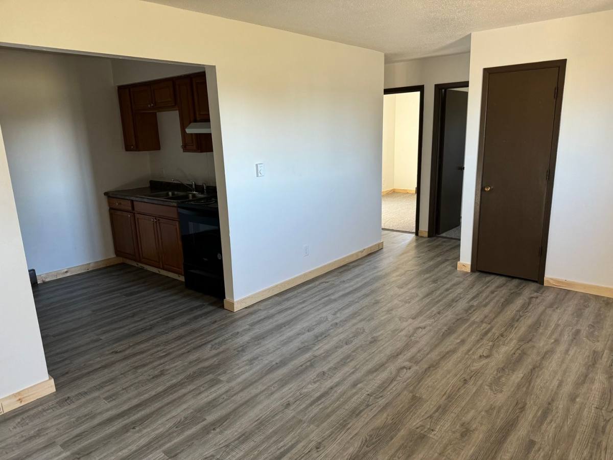Apartment for rent at 1710 Harding St, Tama, IA 52339