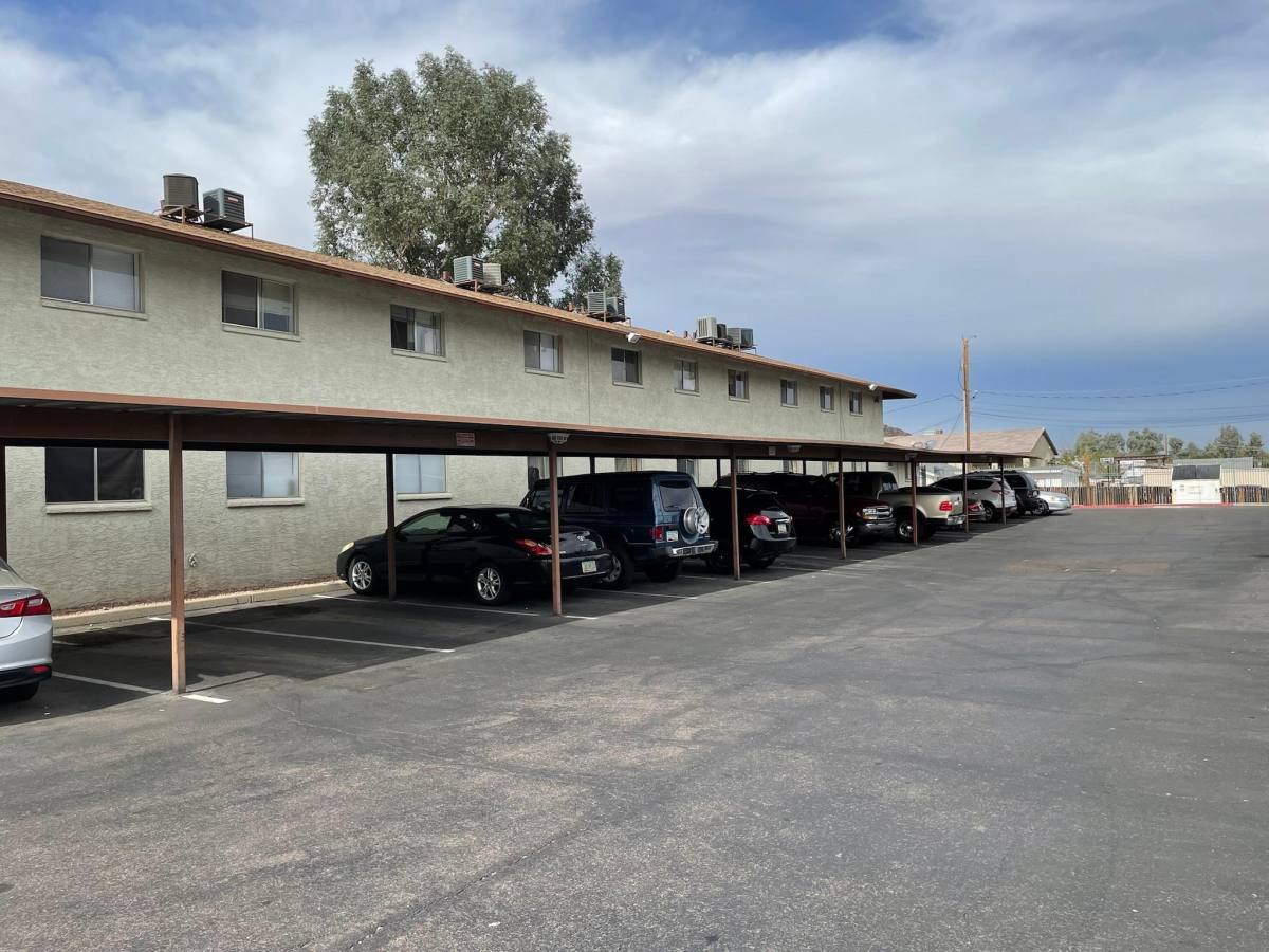 Apartment for rent at Sweetwater Hills, 2002 E Sweetwater Ave, Phoenix, AZ 85022