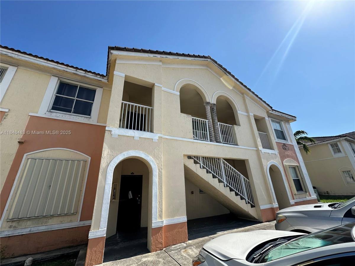 Condo for rent at 1568 SE 26th St #200, Homestead, FL 33035