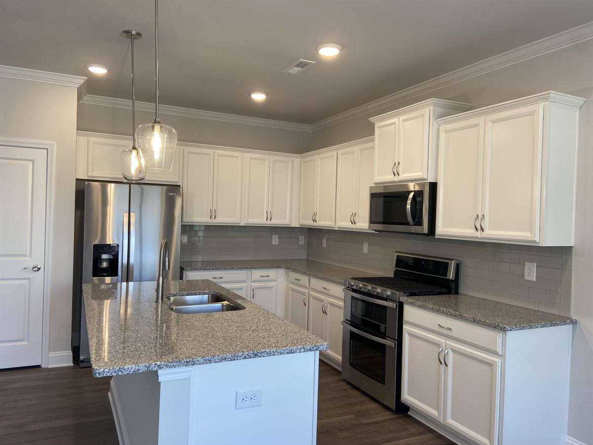 House for rent at 4909 Helmsworth Dr, Waxhaw, NC 28173