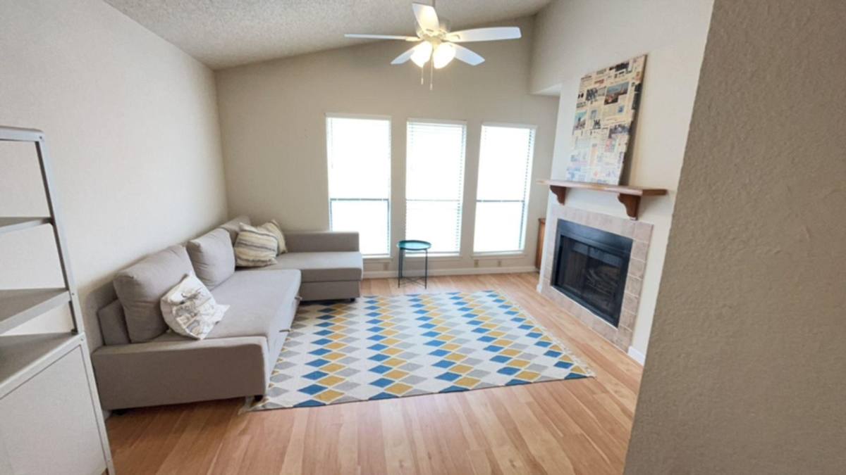 House for rent at 2706 Salado St #304, Austin, TX 78705
