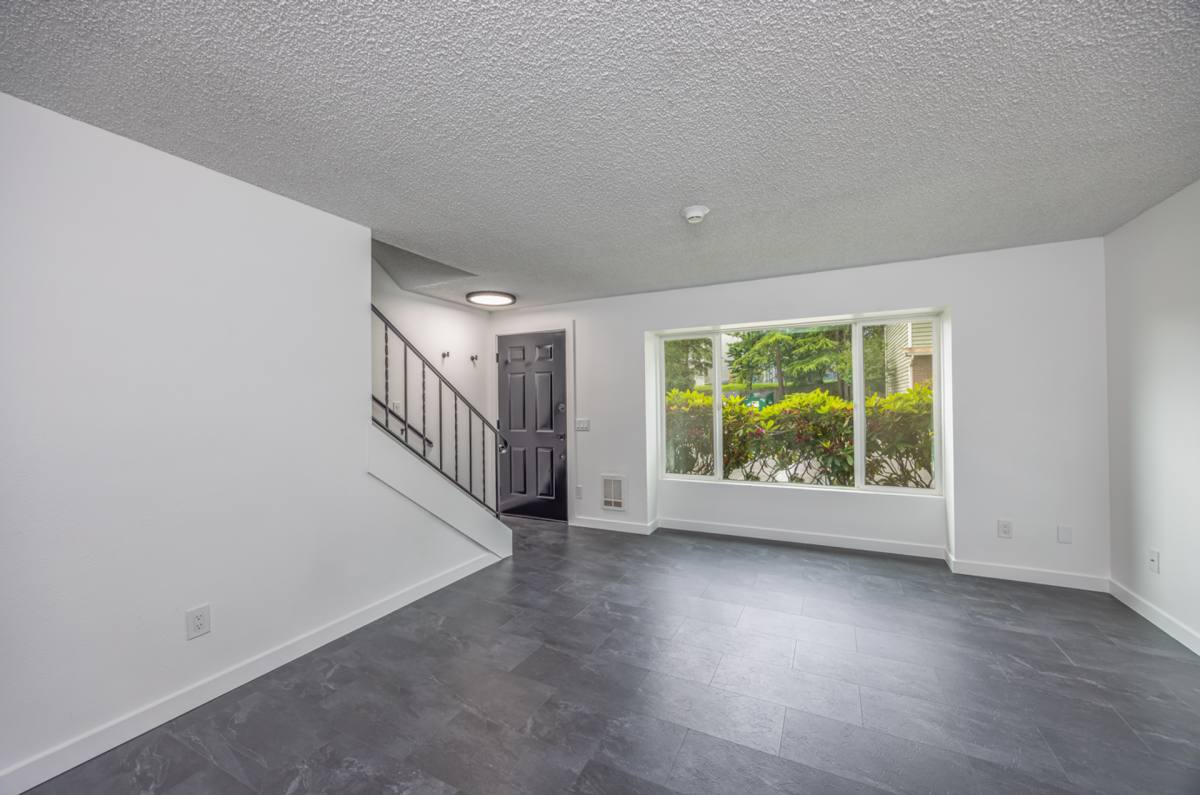 Townhouse for rent at 3700 188th St SW, Lynnwood, WA 98037