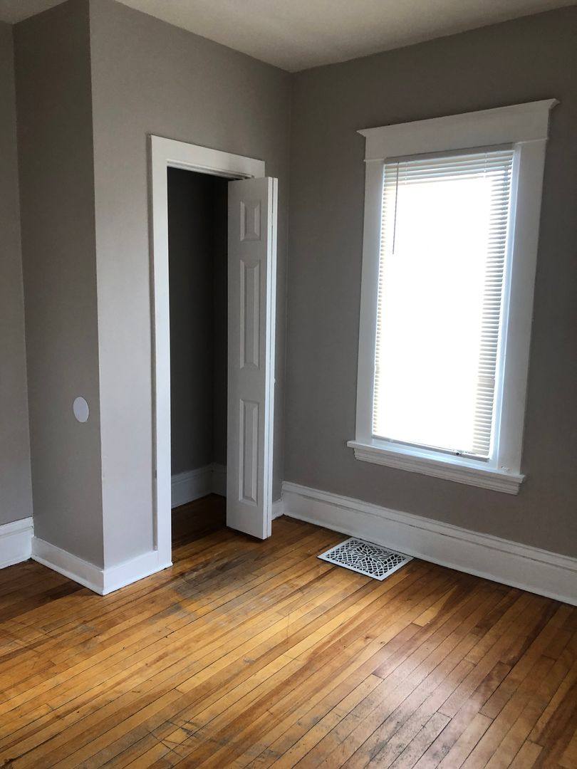 Apartment for rent at 3705 Chicago Ave, Minneapolis, MN 55407