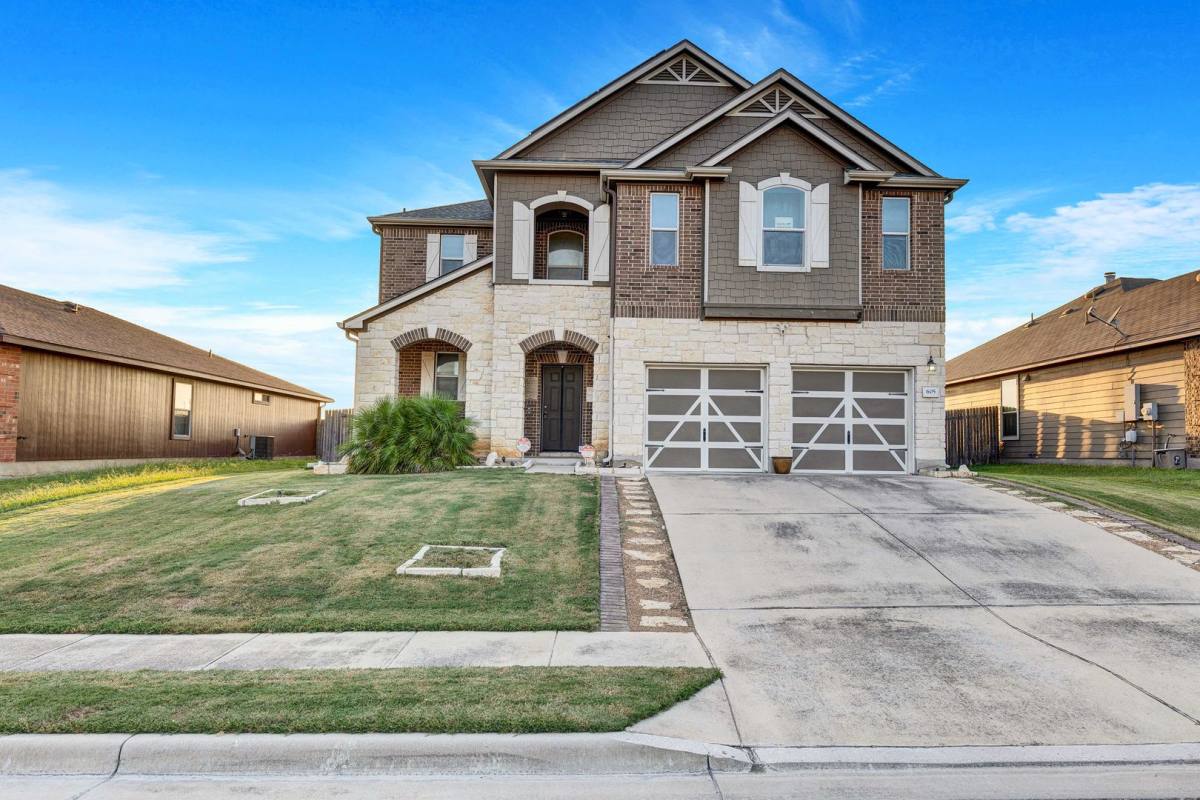 House for rent at 605 Saul St, Hutto, TX 78634