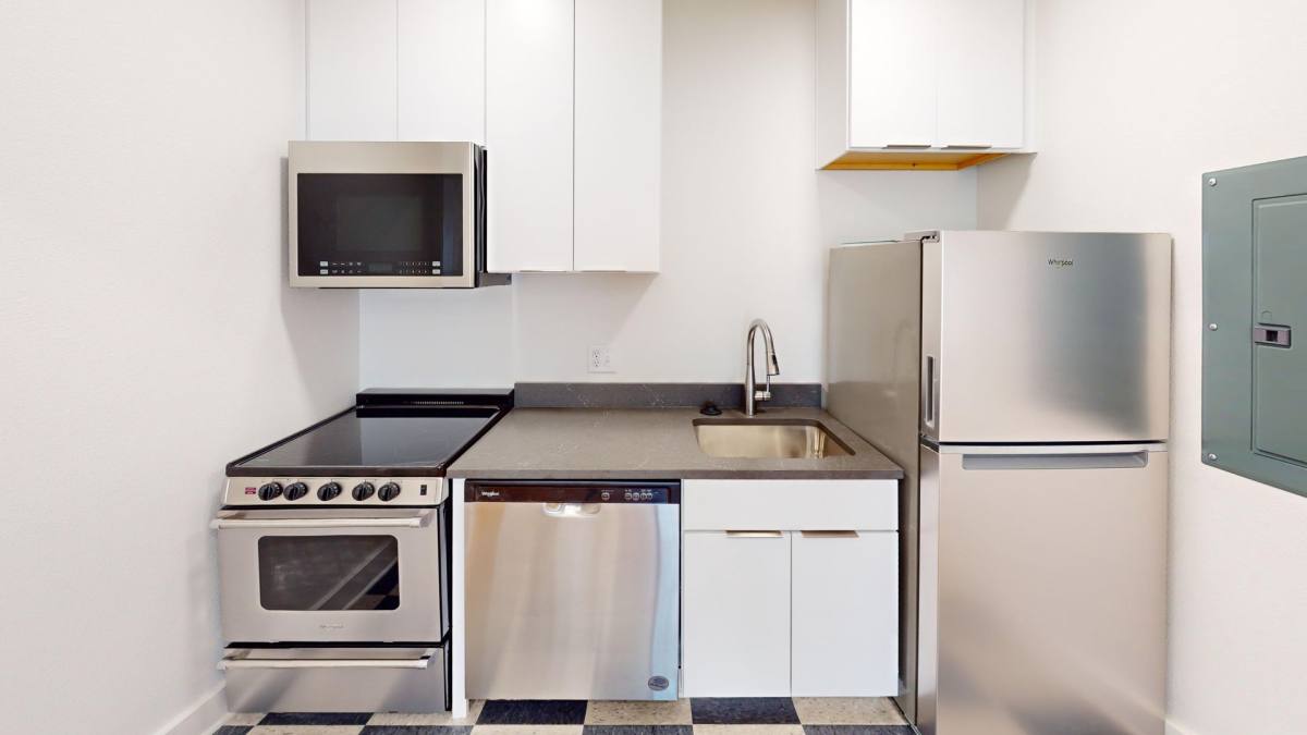 Apartment for rent at 103 Stanton Ave, Ames, IA 50014