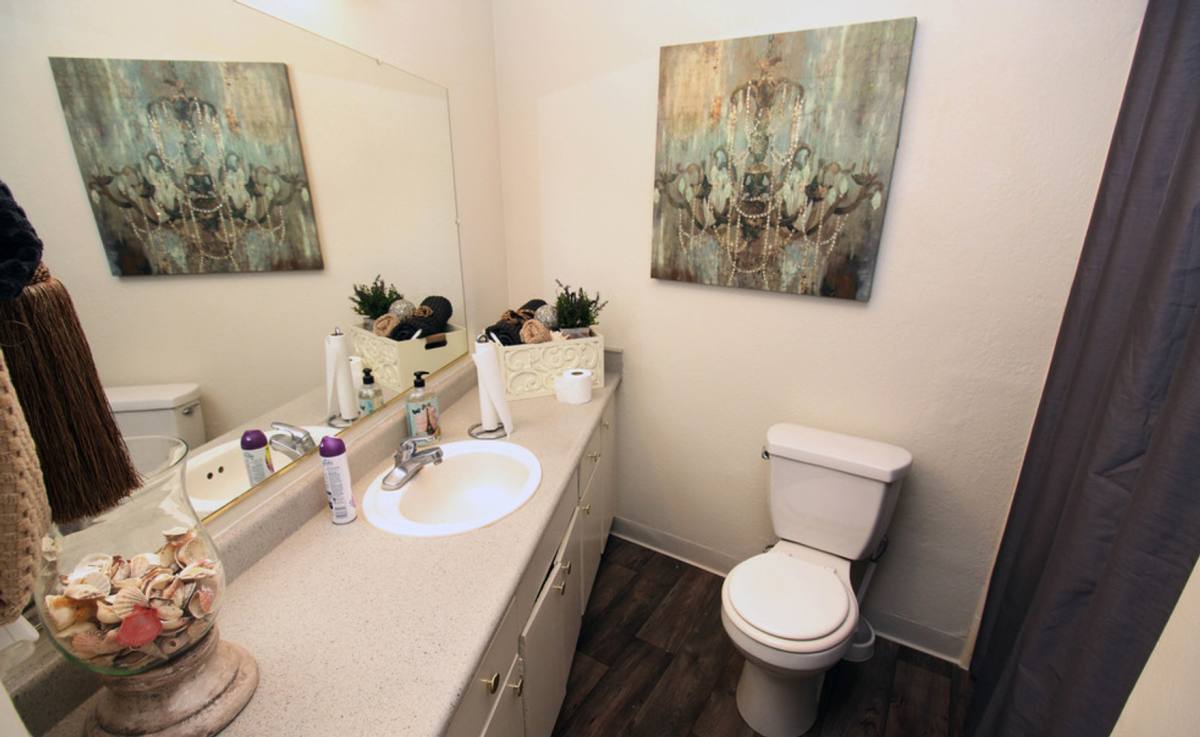 Apartment for rent at 5844 Garden Park Court, Carmichael, CA 95608