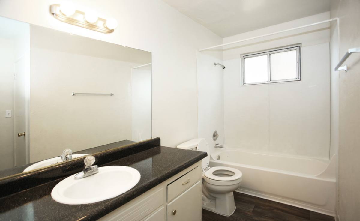 Rinconada Village, 5844 Garden Park Court, Carmichael, CA 95608 - Apartment for Rent - Image 12