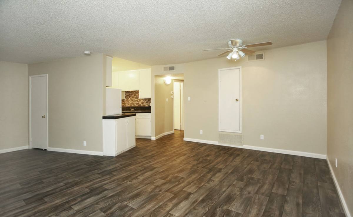 Rinconada Village, 5844 Garden Park Court, Carmichael, CA 95608 - Apartment for Rent - Image 3
