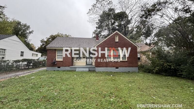 House for rent at 899 Chatwood St, Memphis, TN 38122
