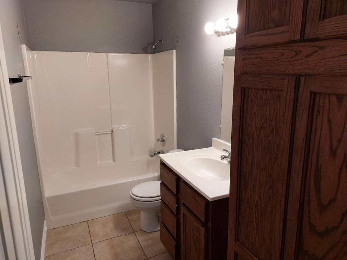 Apartment for rent at 310 E Pine & #311, Hallsville, TX 75650