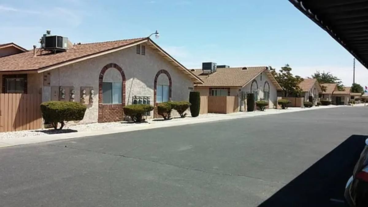 Apartment for rent at 11200 Auburn Ave, Adelanto, CA 92301