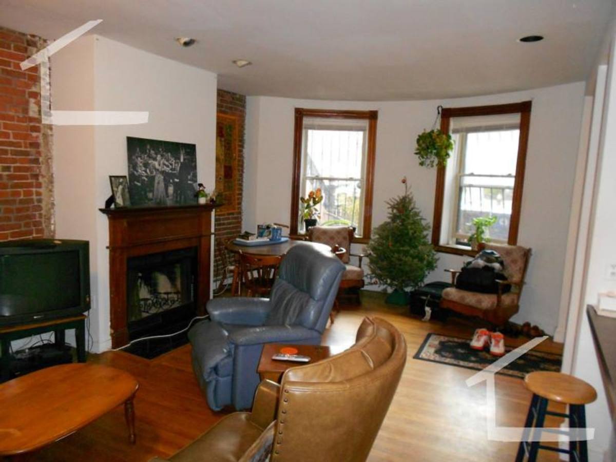 Apartment for rent at 480 Mass Ave #1R, Boston, MA 02118