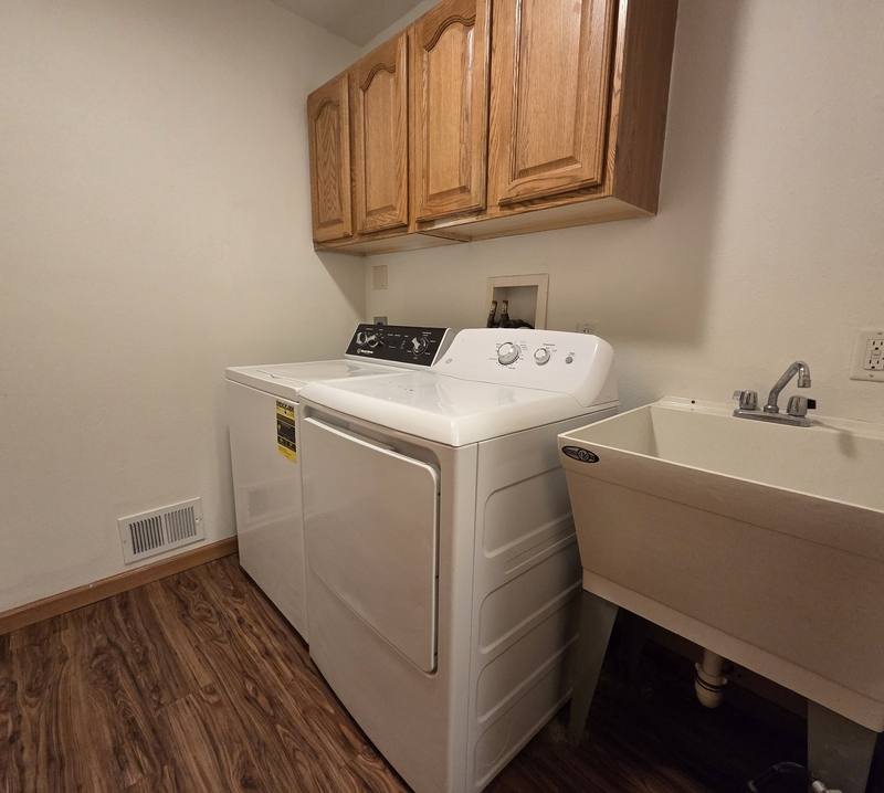 Apartment for rent at 43 21st St, Fond Du Lac, WI 54935