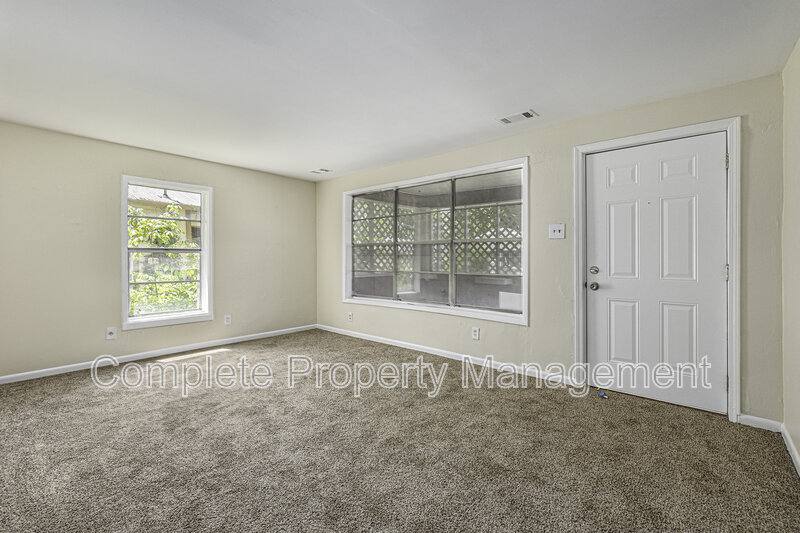 House for rent at 18 Center St, Bessemer, AL 35020
