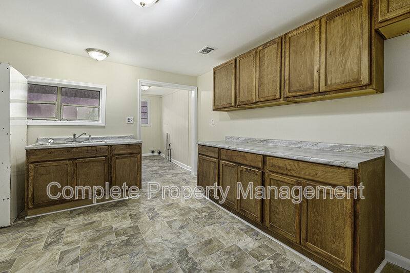 House for rent at 18 Center St, Bessemer, AL 35020