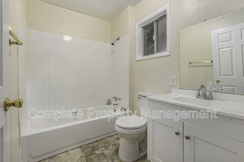 House for rent at 18 Center St, Bessemer, AL 35020