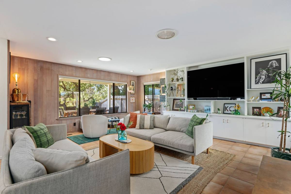 House for rent at 137 3rd St, Solvang, CA 93463
