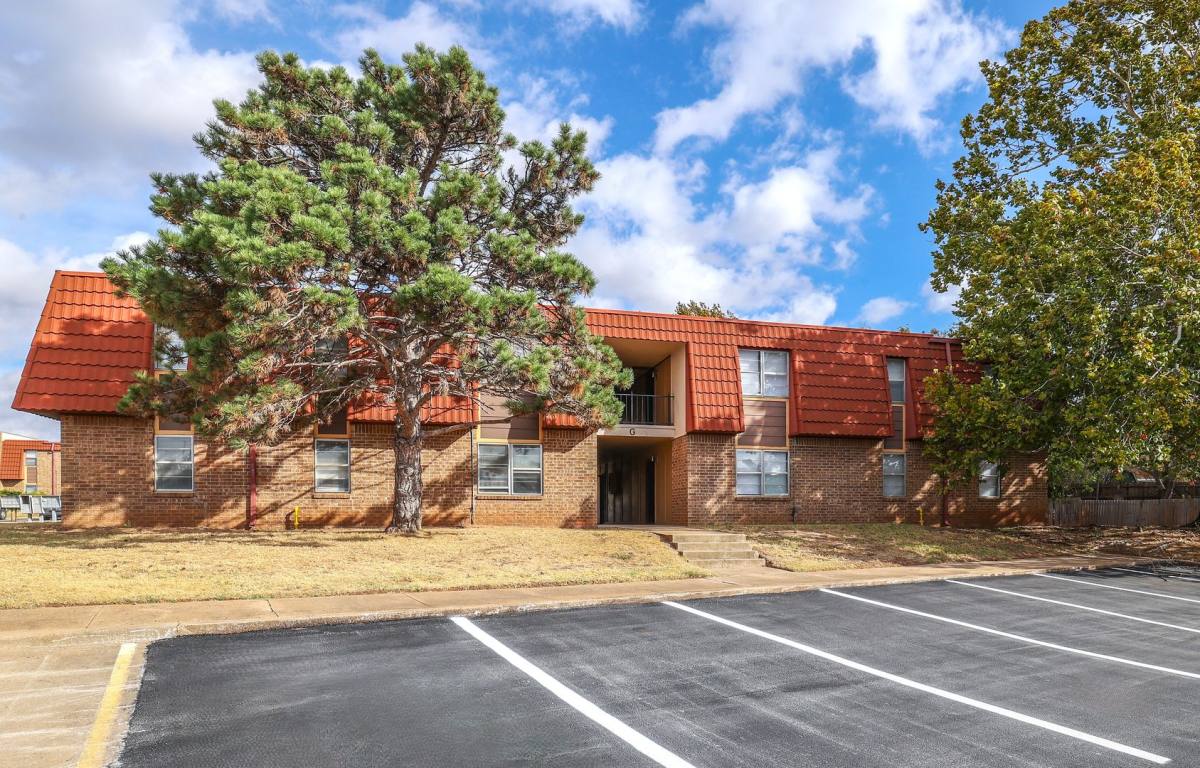 Apartment for rent at 1001 N Perkins Rd, Stillwater, OK 74075