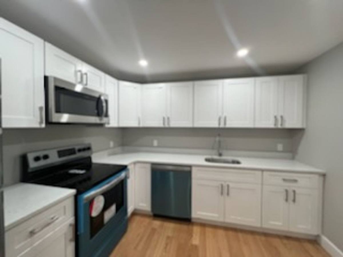 Apartment for rent at 525 Clinton Ave, Albany, NY 12206