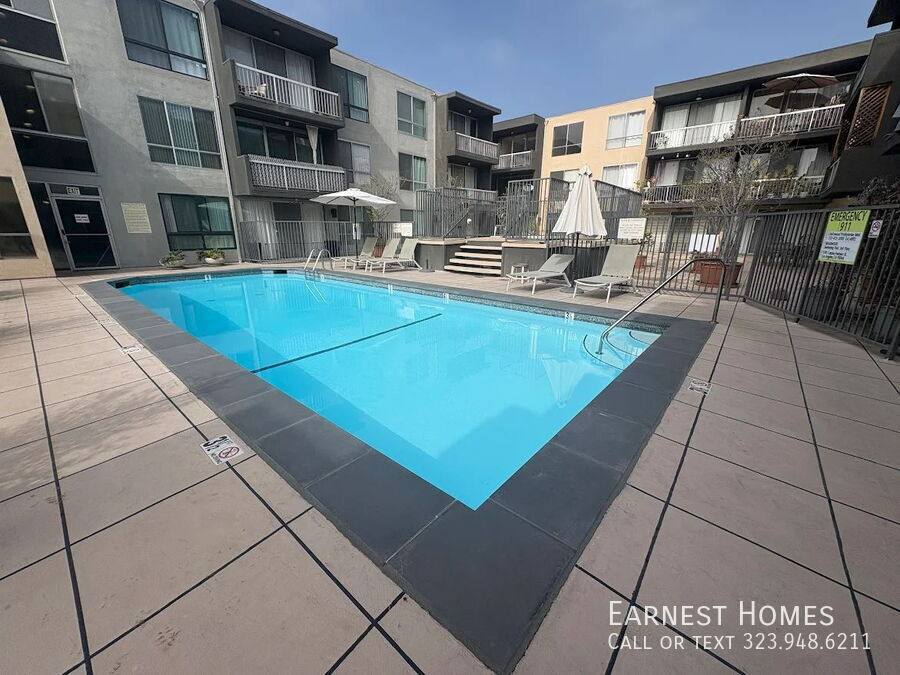 Condo for rent at 1745 Camino Palmero St #304, Los Angeles, CA 90046