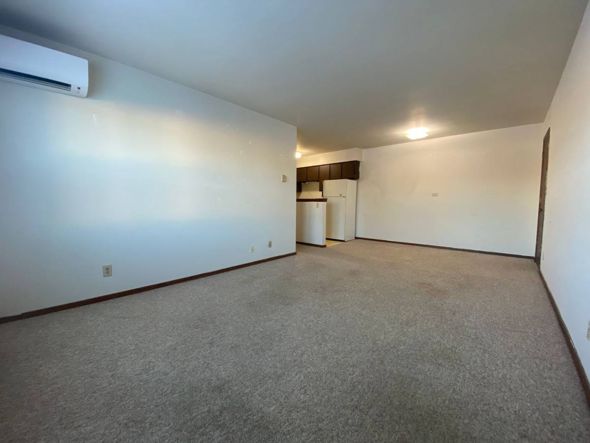 Apartment for rent at 1011 State St, River Falls, WI 54022