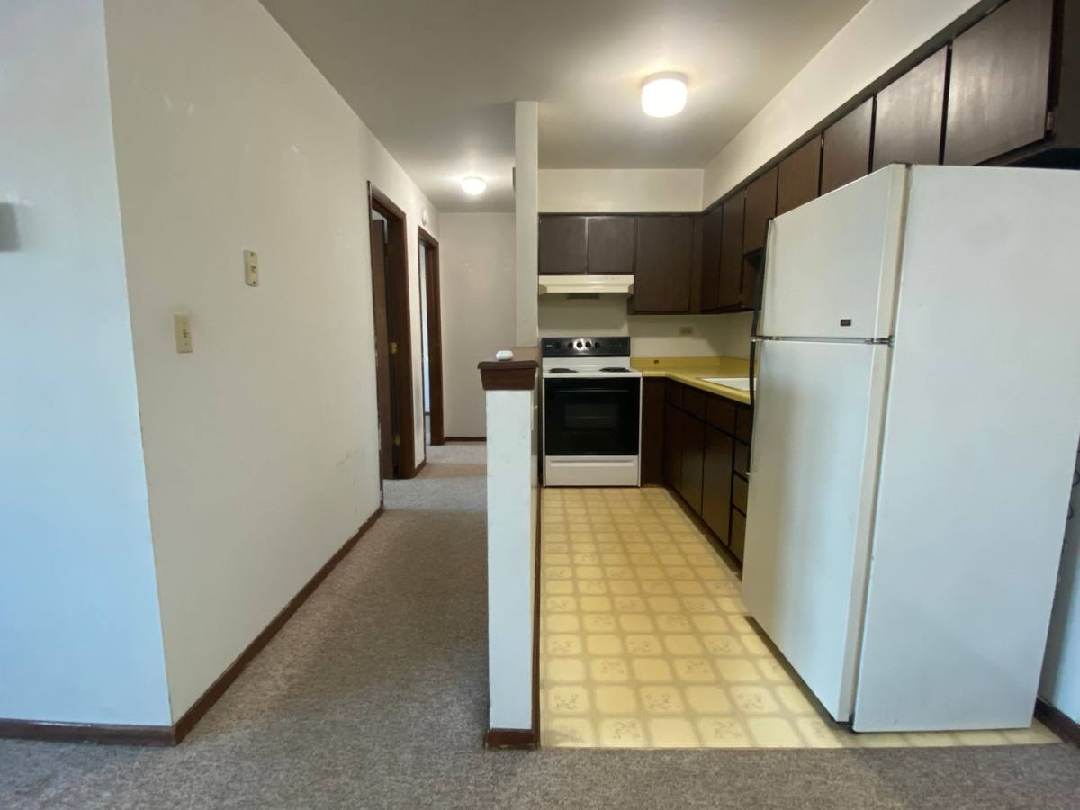 Apartment for rent at 1011 State St, River Falls, WI 54022