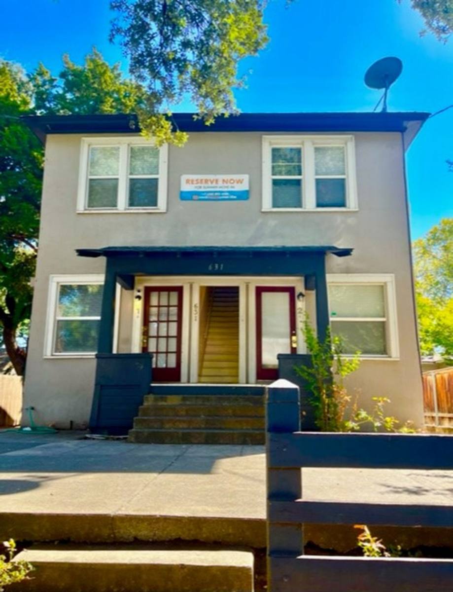 Apartment for rent at 631 W 5th St, Chico, CA 95928