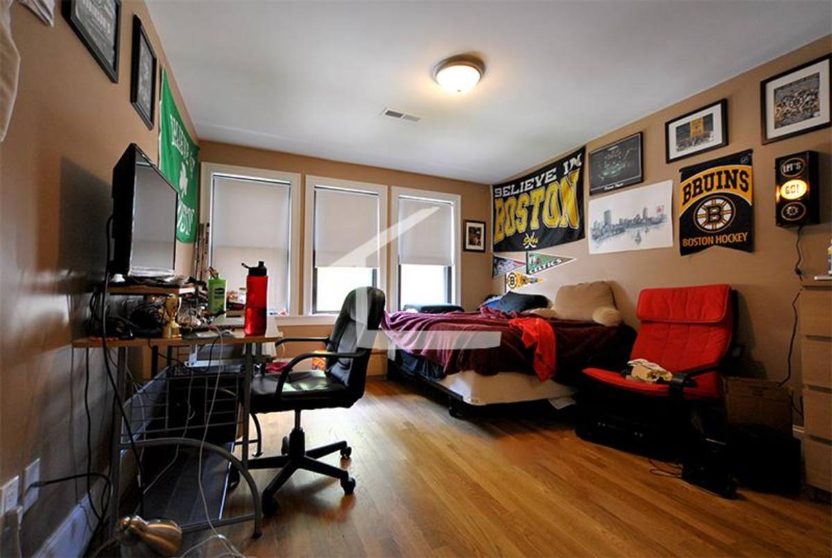 Apartment for rent at 39 Woodstock #2, Allston, MA 02134