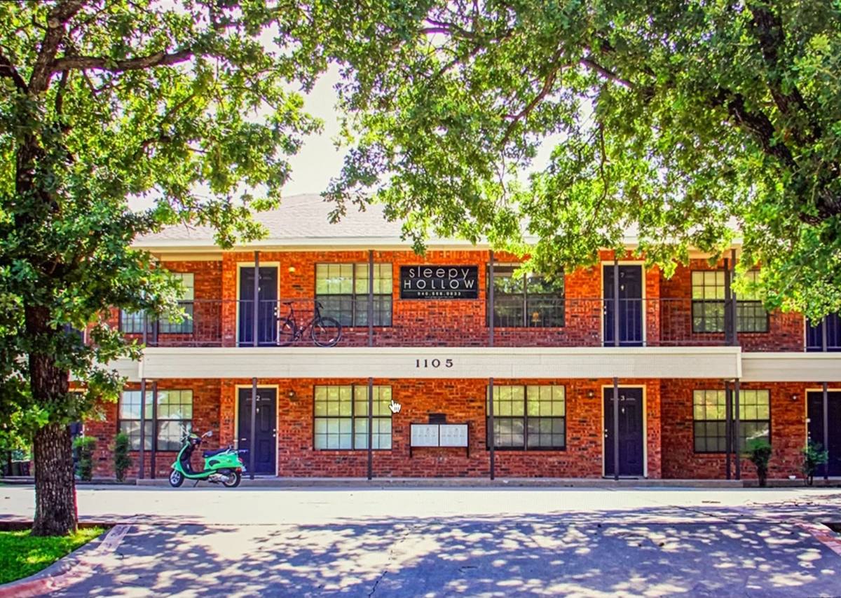 Apartment for rent at 1105 S Ave, Denton, TX 76201