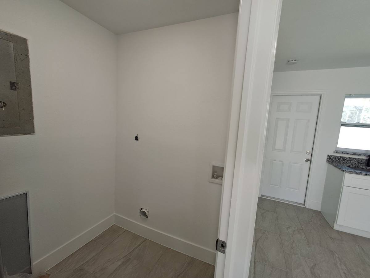 Apartment for rent at 1042-1056 Old Bridge Rd, North Fort Myers, FL 33917