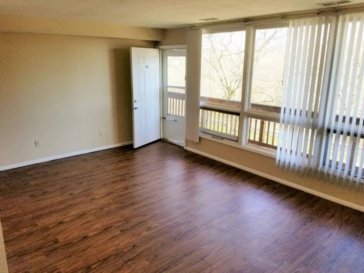Apartment for rent at 250 River St, Kent, OH 44240