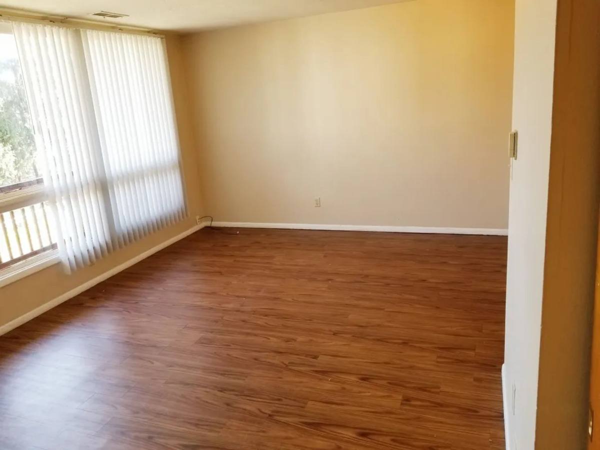 Apartment for rent at 250 River St, Kent, OH 44240