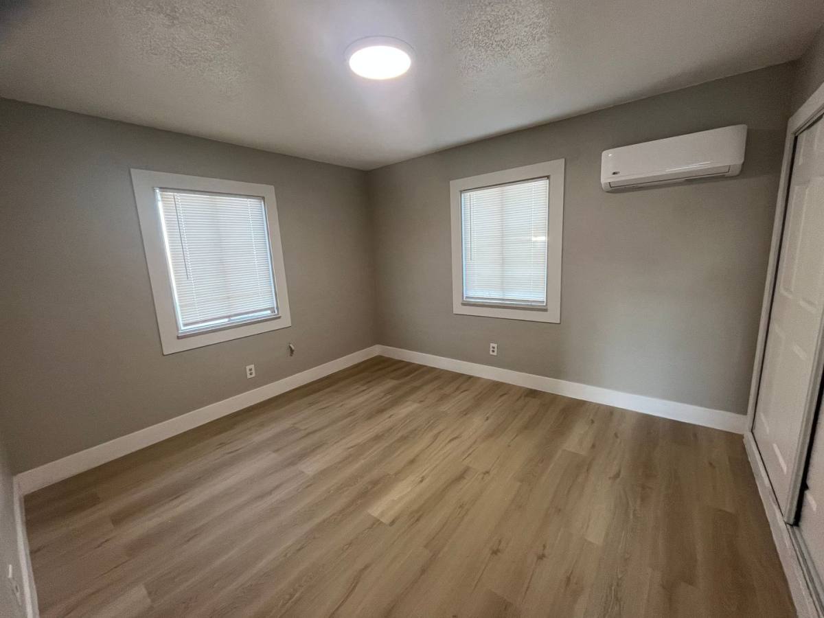 Apartment for rent at 133 W Williams St, Barstow, CA 92311