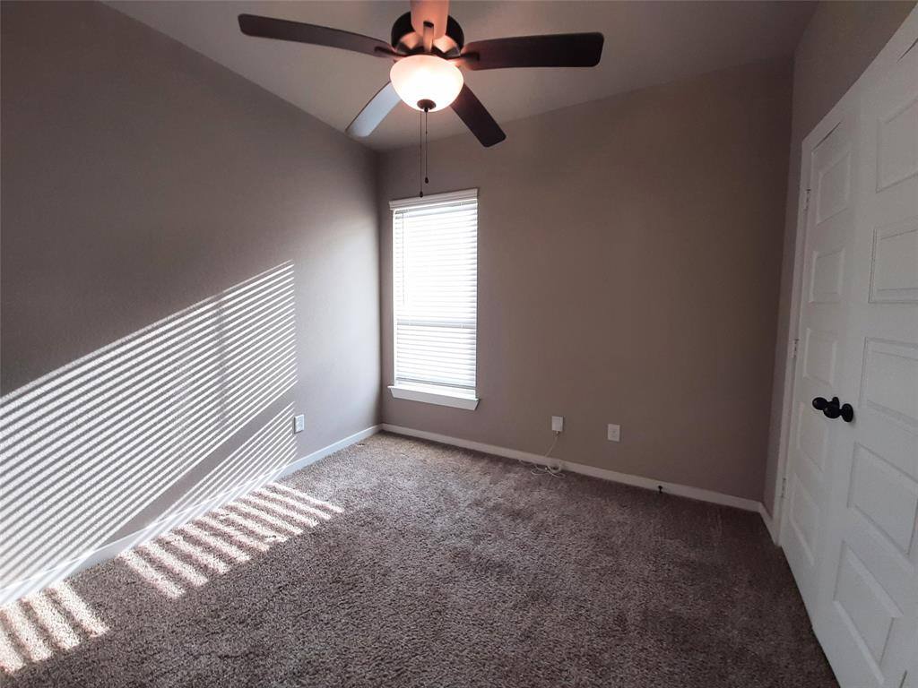 Apartment for rent at 9733 Grosbeak Lane, Magnolia, TX 77354