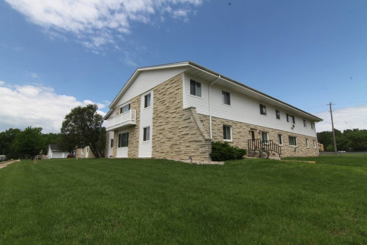 Apartment for rent at 1300 1400 Sixth Ave, Stevens Point, WI 54481