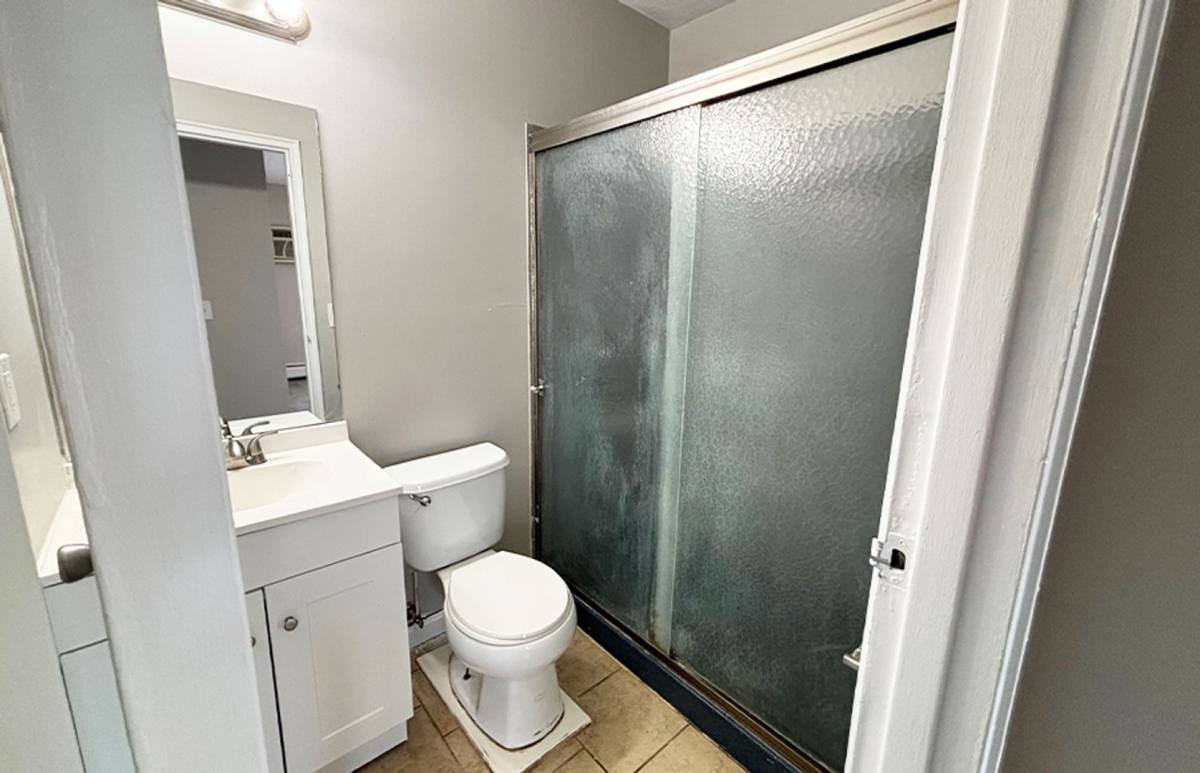 Apartment for rent at 550 Lowell Ave, Cincinnati, OH 45220