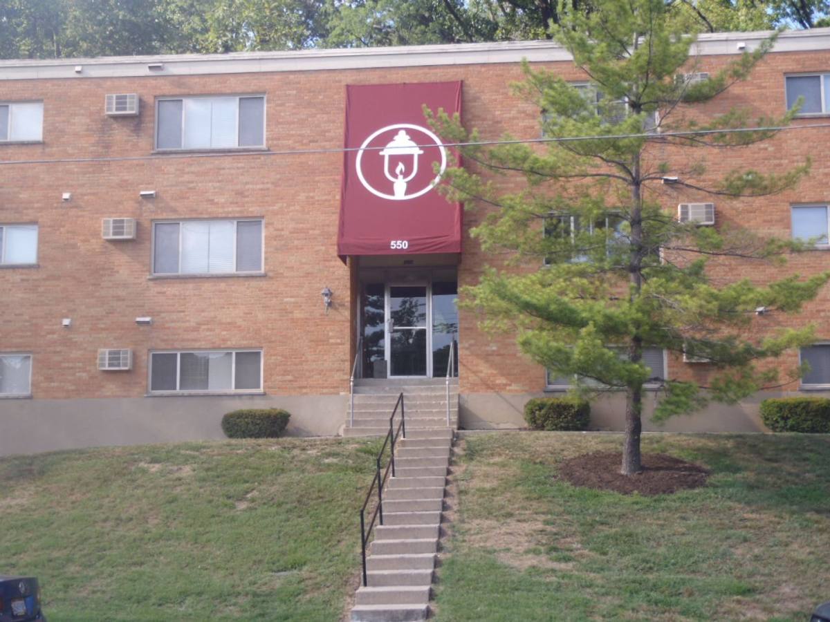 Apartment for rent at 550 Lowell Ave, Cincinnati, OH 45220