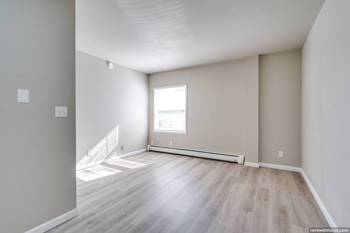 Apartment for rent at 518 Isabella St, Neenah, WI 54956
