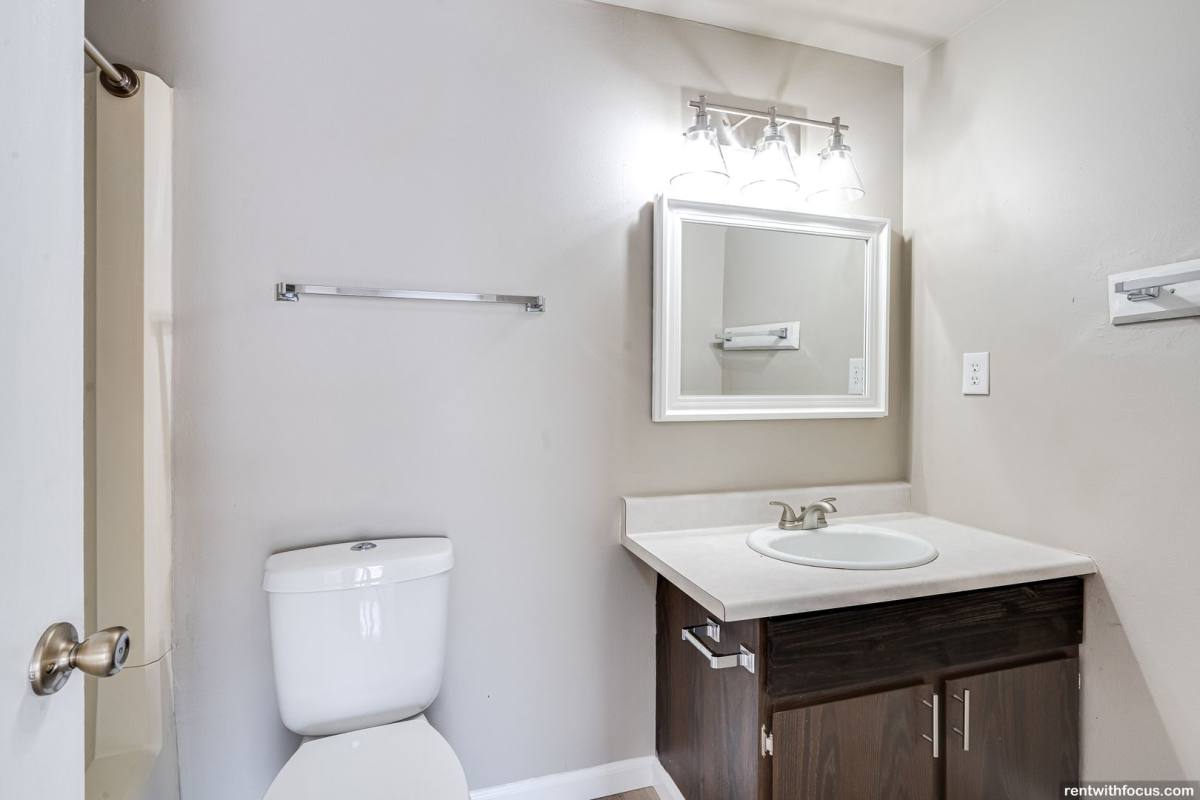 Apartment for rent at 518 Isabella St, Neenah, WI 54956