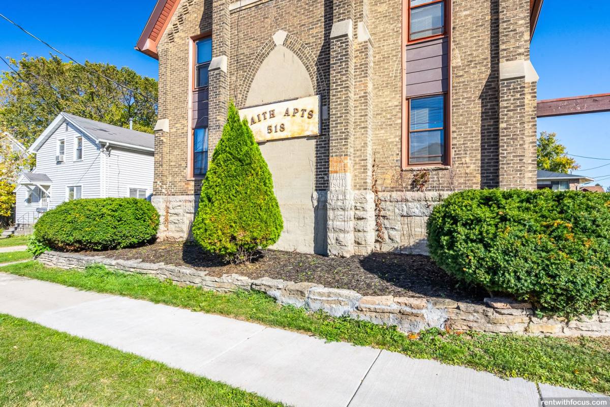 Apartment for rent at 518 Isabella St, Neenah, WI 54956