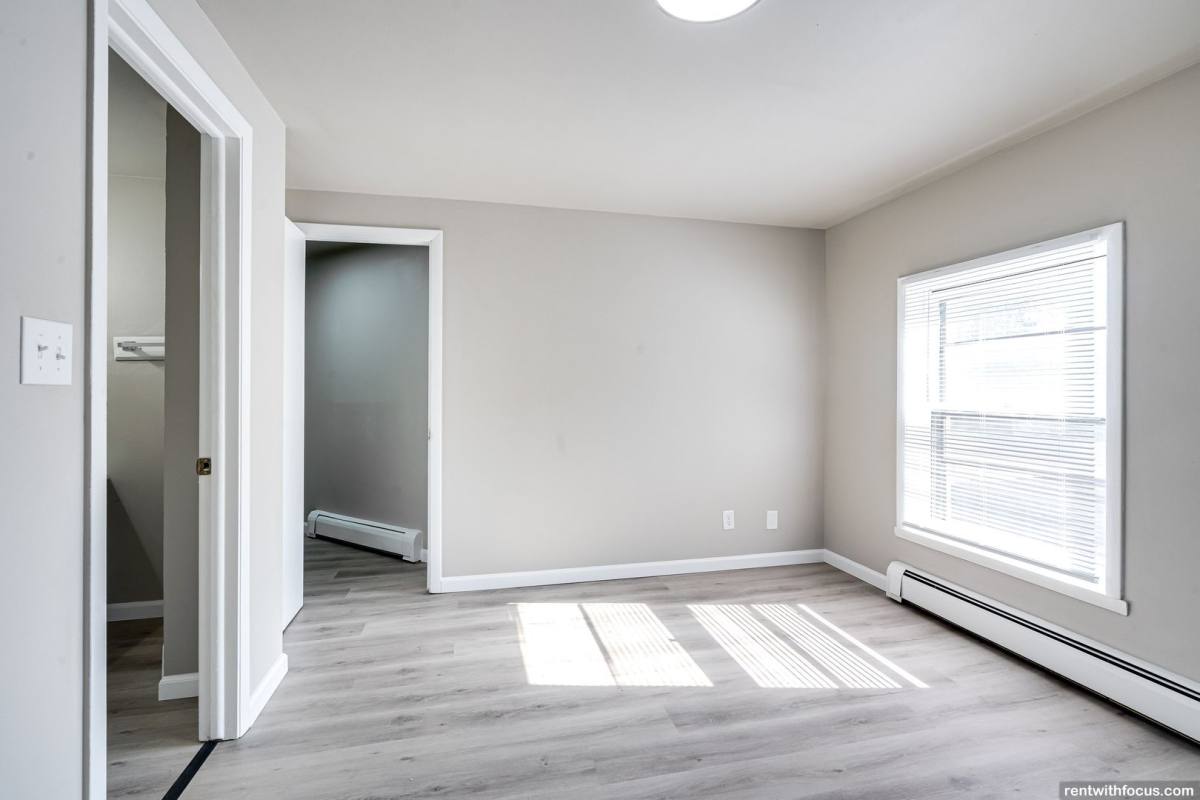 Apartment for rent at 518 Isabella St, Neenah, WI 54956