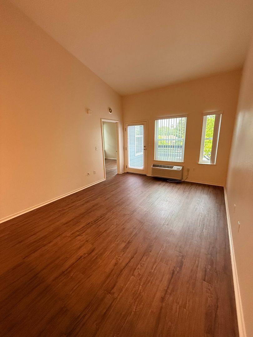 Apartment for rent at 790 Lenzen Ave, San Jose, CA 95126
