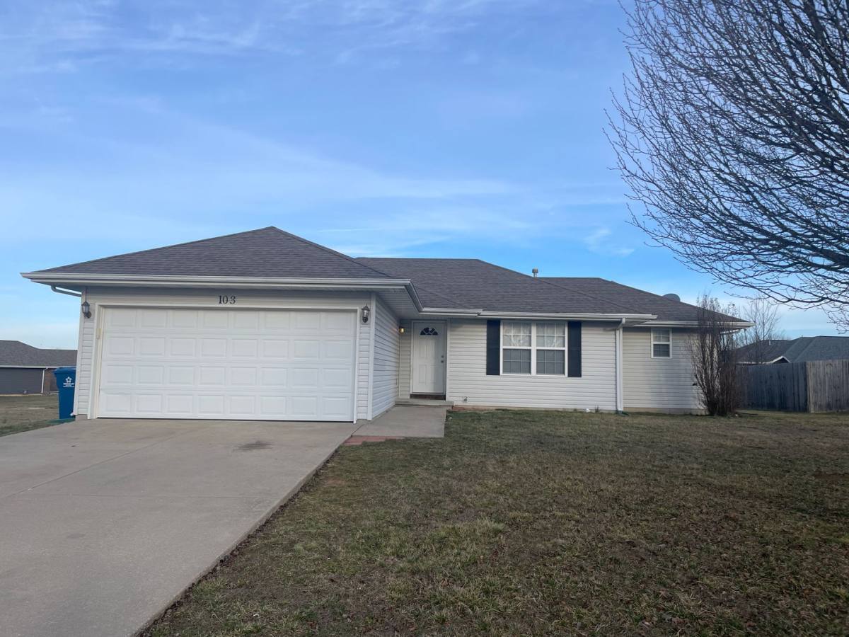 House for rent at 103 Spruce Ave, Clever, MO 65631