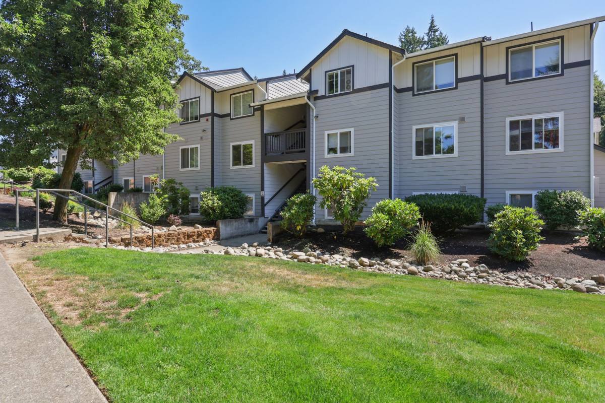 Apartment for rent at 5163 NE Mariah Lane, Bremerton, WA 98311