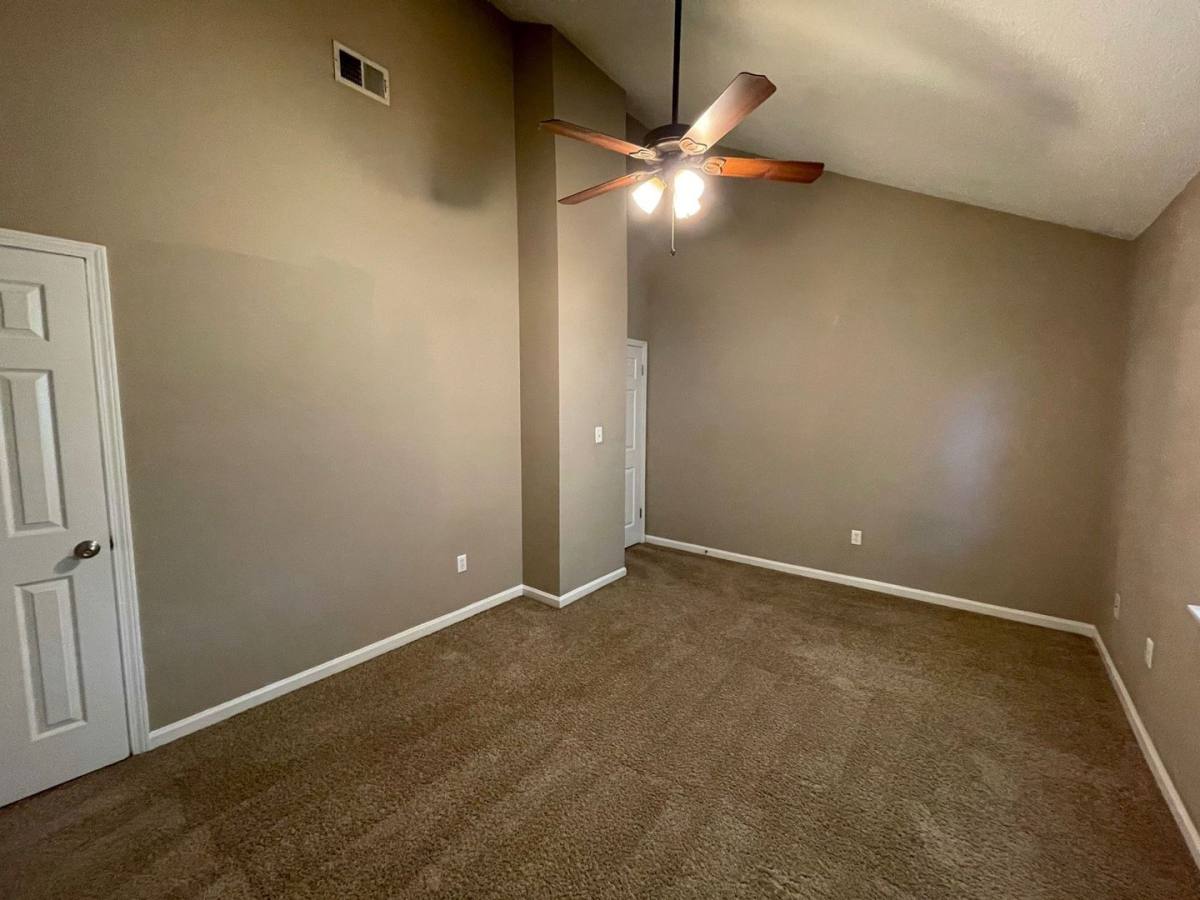 Townhouse for rent at 2165 S Milledge #F1, Athens, GA 30605