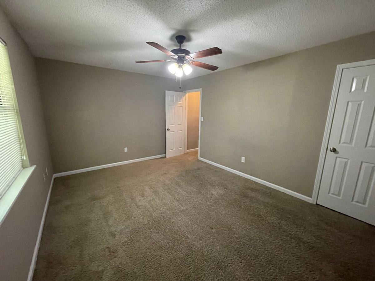 Townhouse for rent at 2165 S Milledge #F1, Athens, GA 30605
