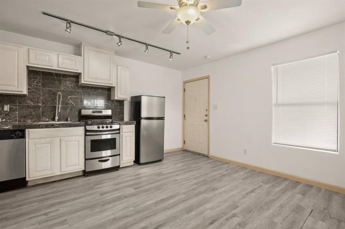 Apartment for rent at 210 W #38, Austin, TX 78751