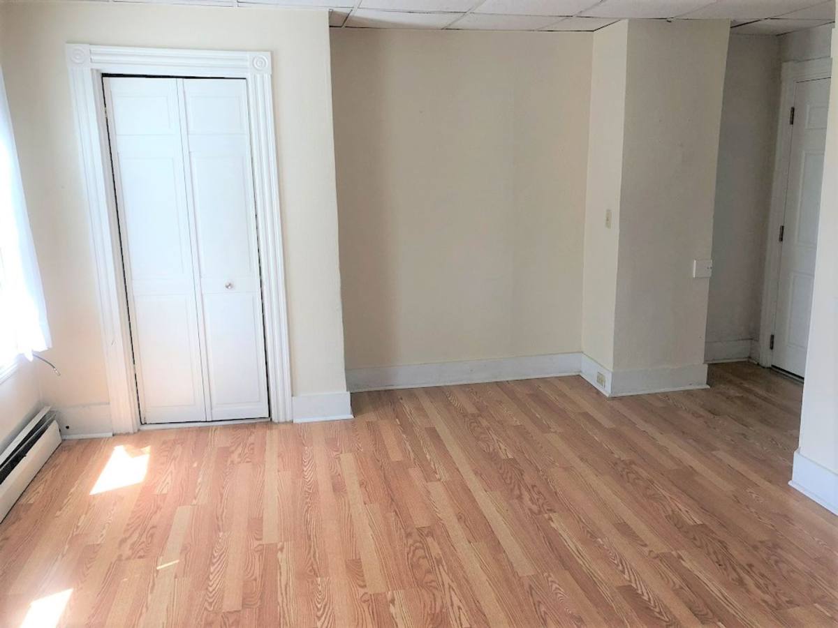 Apartment for rent at 83 Park St, Orono, ME 04473