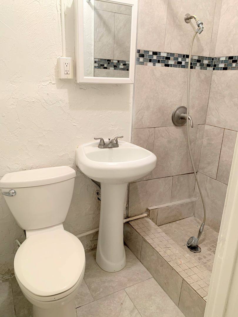 Apartment for rent at 422 Henry Butts Dr, Daytona Beach, FL 32114