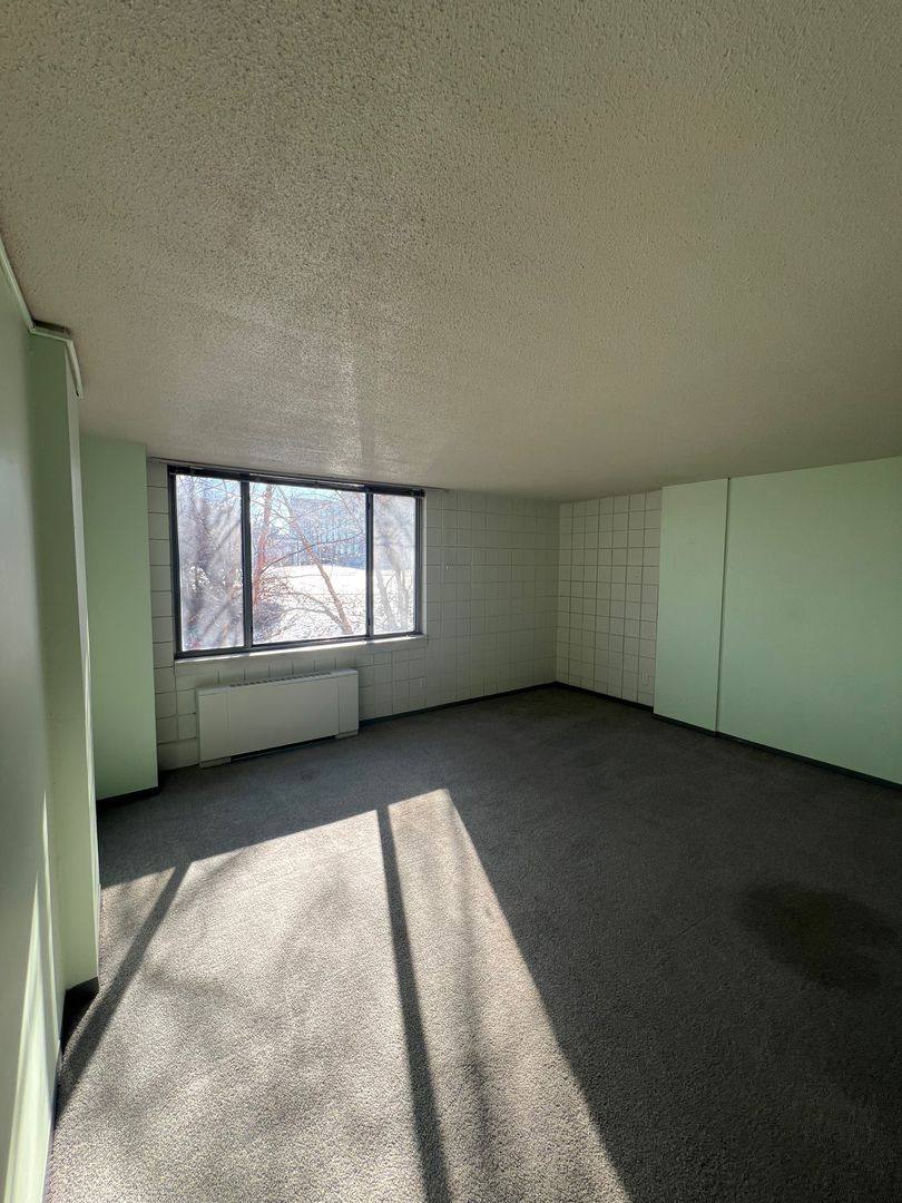 Apartment for rent at 600 E 8th St #3M, Kansas City, MO 64106